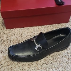 Ferragamo Men Loafers 100% Black with  Chrome HorseBit. In excellent condition.